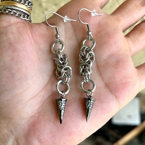 Handmade maille cz black spike dangly stainless steel earrings boho goth silver - Picture 10 of 11